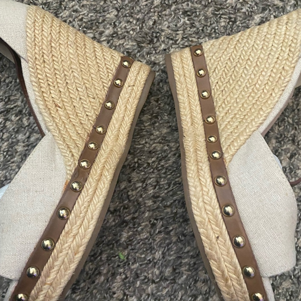 Aldo - Picture 4 of 14